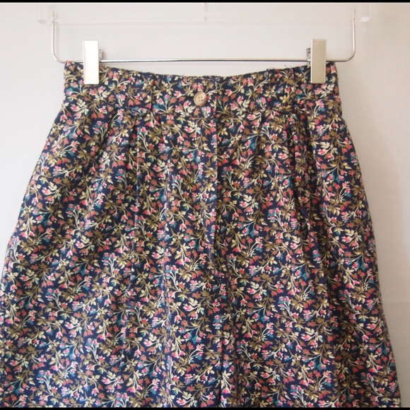 Talbots 80’s vintage floral pants 💐 - Picture 4 of 8